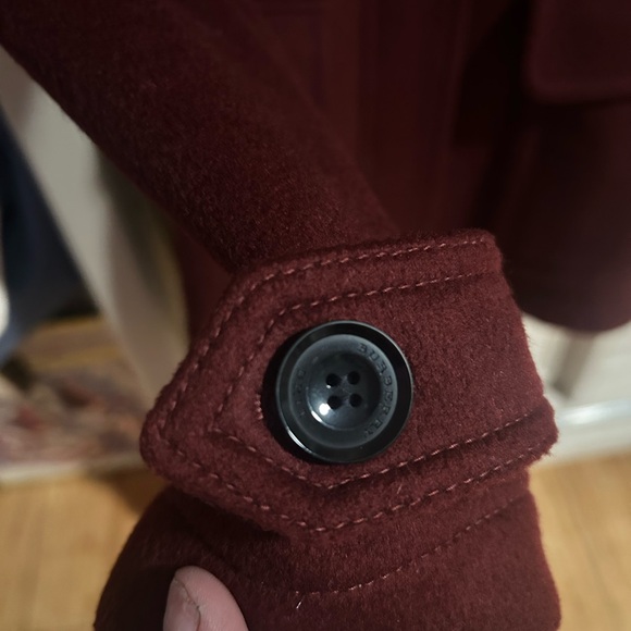 Burberry Women's Trench Coat with Black Details *CLOSET CLEAN OUT SPECIAL* - Picture 9 of 17